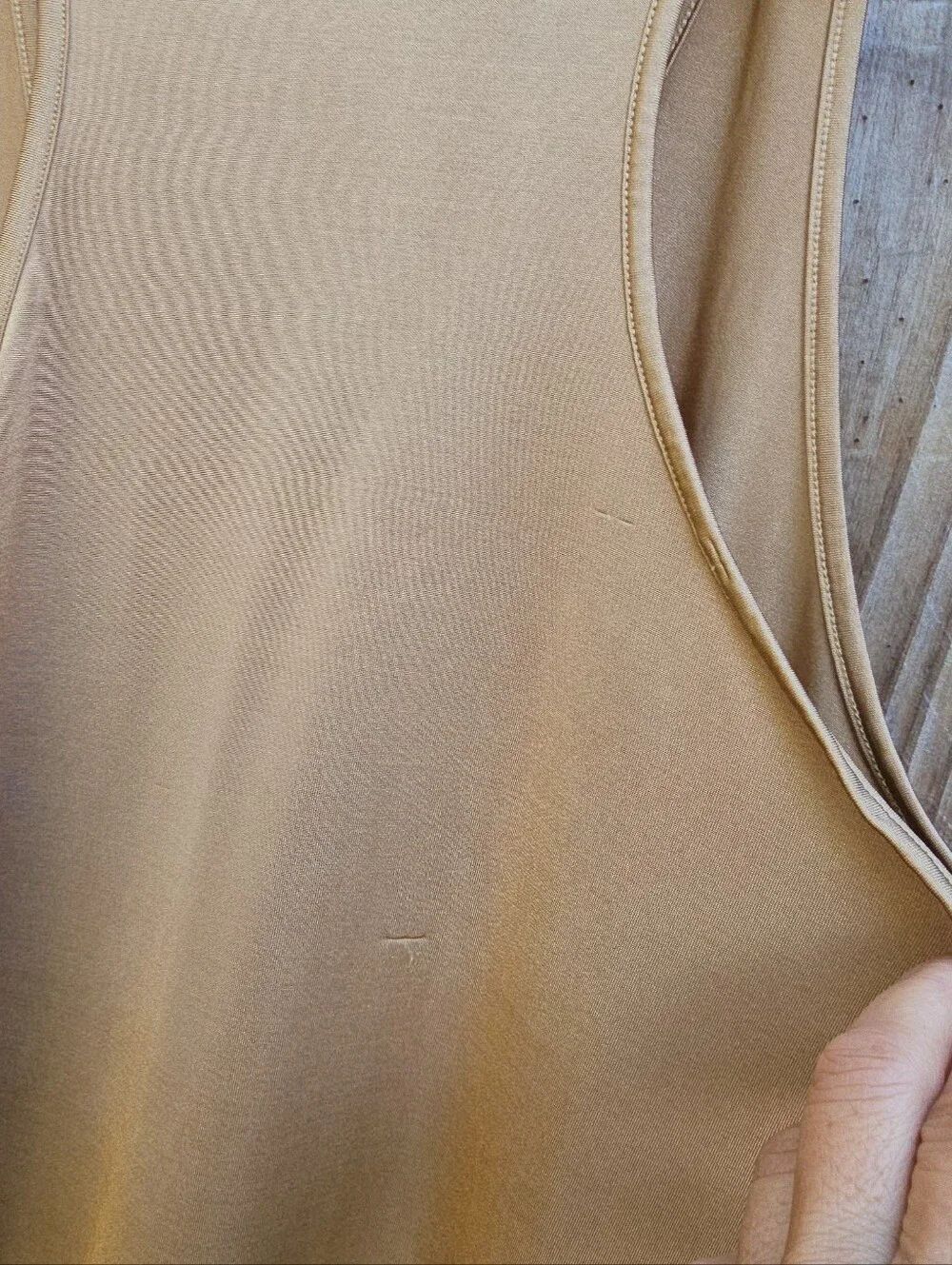 H&M Beige Racerback Tank Top – Size Medium - Picture 11 of 12